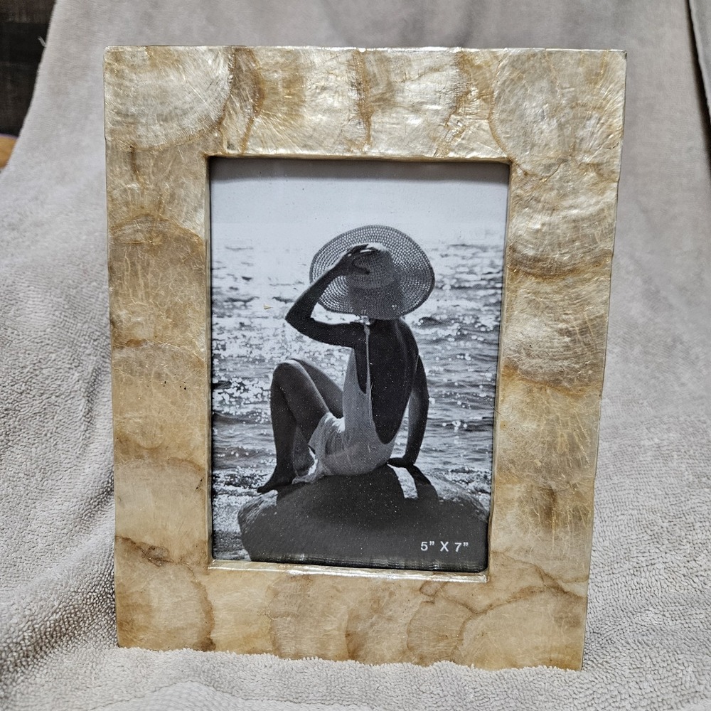 Capiz Shell / Mother of Pearl Photo Frame